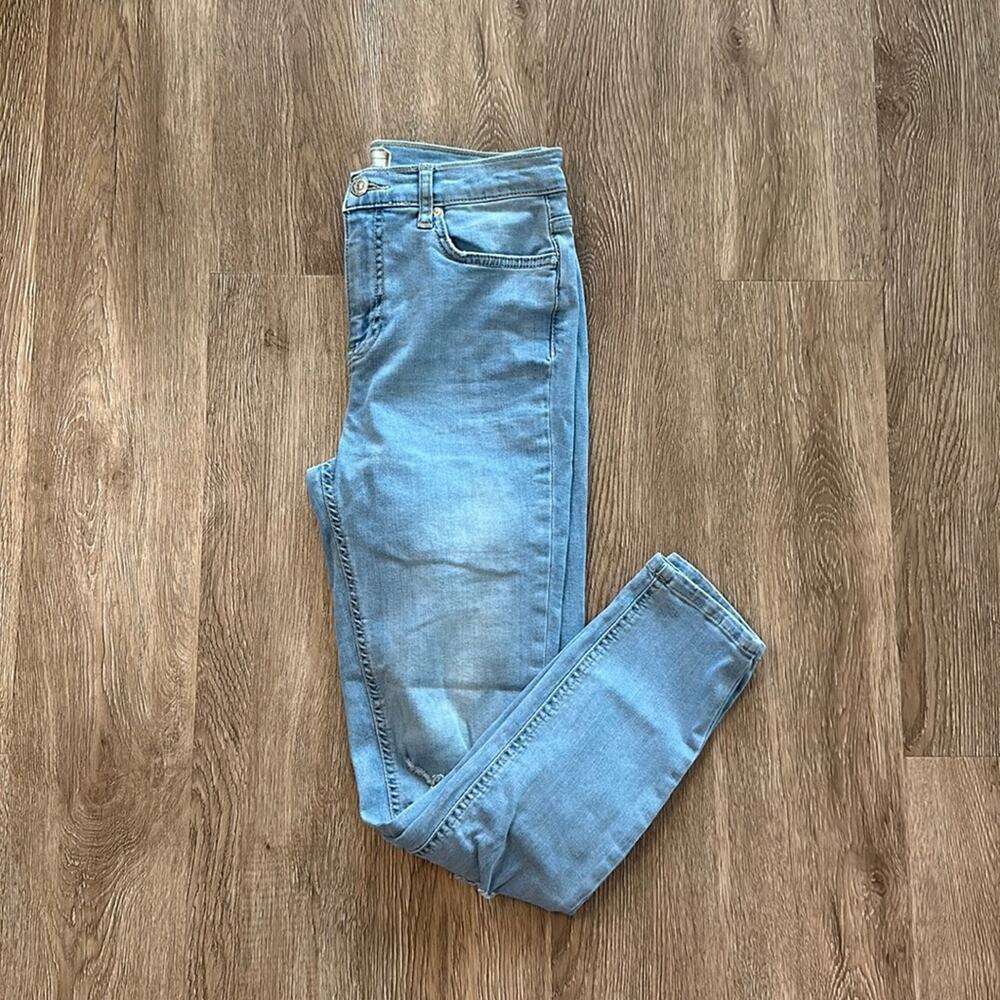 Free People Distressed High Rise Skinny Jeans Light Wash Size 28